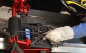 Rail-Bull-Precise-torch-adjustment-with-screw-drive-cross-slide-and-geared-rack-position-control.jpg